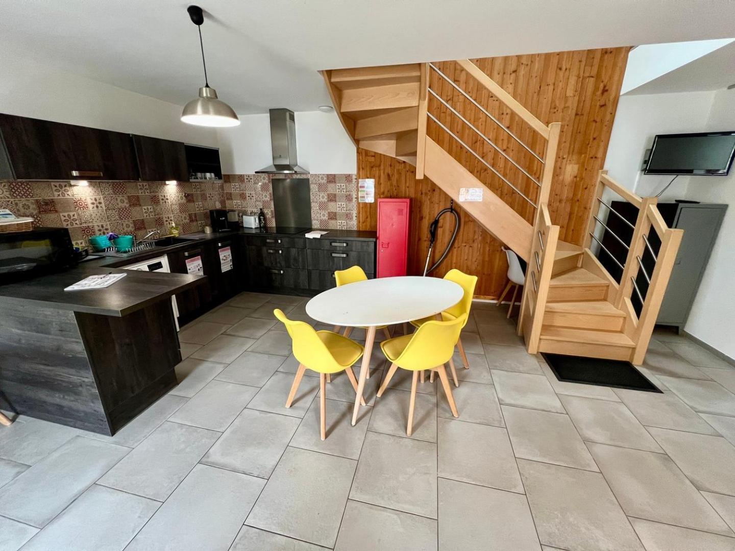 Chez Marcel - Maison 3 Chambres Lussac-les-Chateaux Ngoại thất bức ảnh
